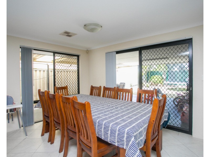 60 Bennett Street, Caversham WA 6055