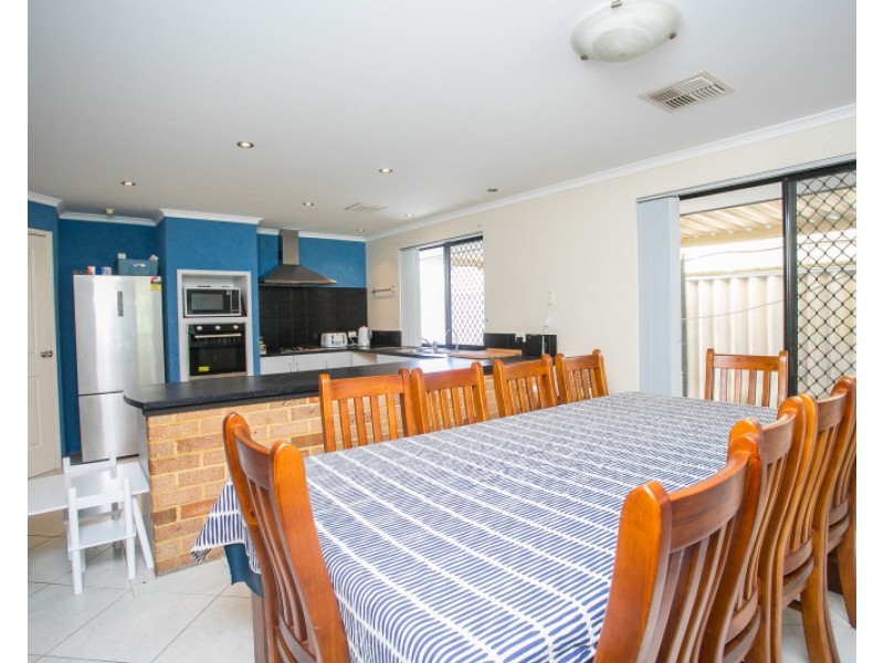 60 Bennett Street, Caversham WA 6055