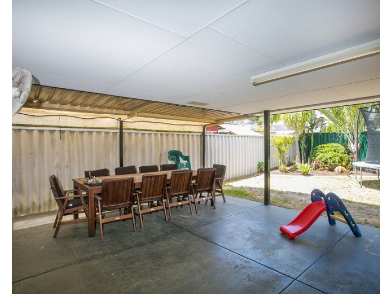 60 Bennett Street, Caversham WA 6055