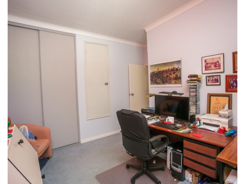 58 Diana Crescent, Lockridge WA 6054