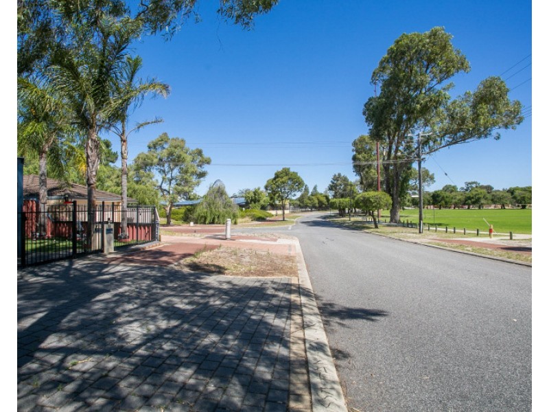 58 Diana Crescent, Lockridge WA 6054