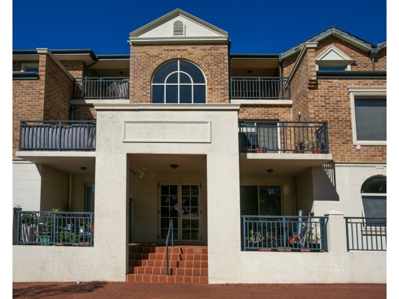 21/101 Grand Boulevard, Joondalup WA 6027