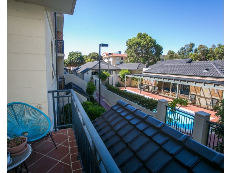 21/101 Grand Boulevard, Joondalup WA 6027