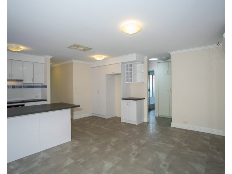 17 Maranon Crescent, Beechboro WA 6063