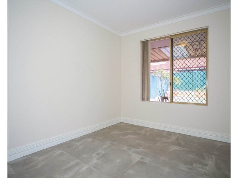 17 Maranon Crescent, Beechboro WA 6063