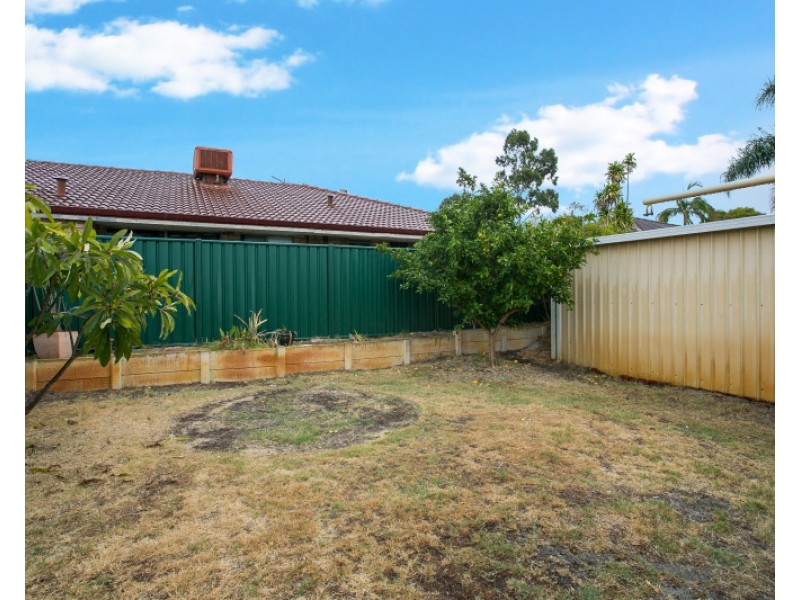 17 Maranon Crescent, Beechboro WA 6063
