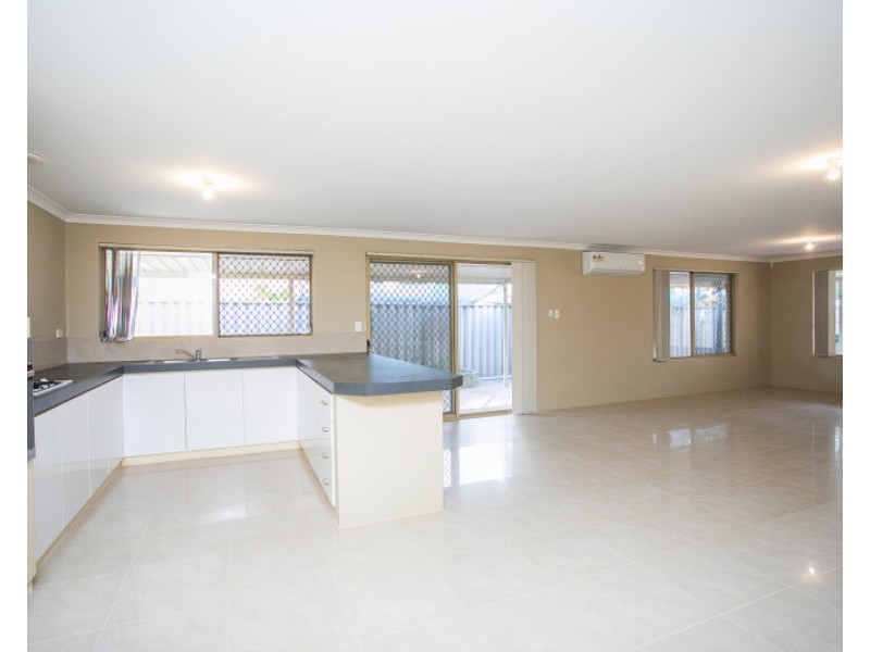 37 Bates Loop, Lockridge WA 6054