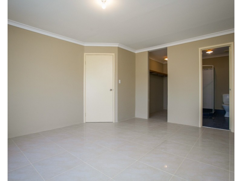 37 Bates Loop, Lockridge WA 6054