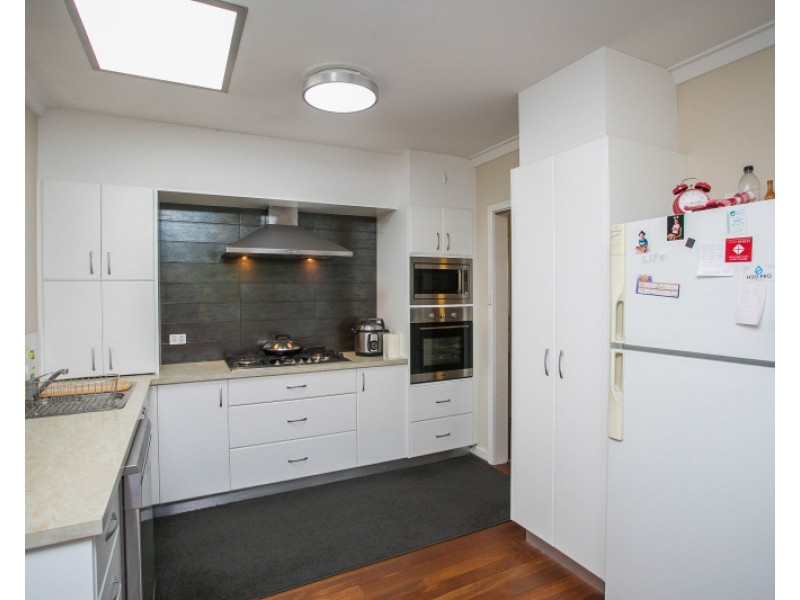 54 Smith Street, Dianella WA 6059