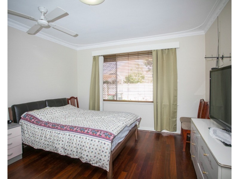 54 Smith Street, Dianella WA 6059