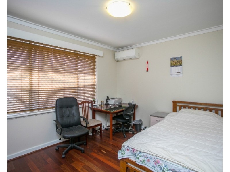 54 Smith Street, Dianella WA 6059