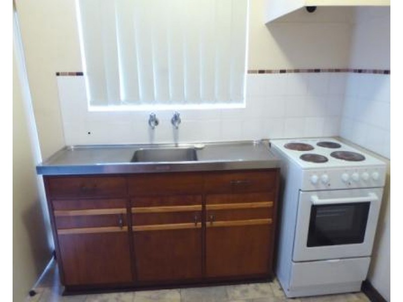 8/15 Woodall Street, Dianella WA 6059