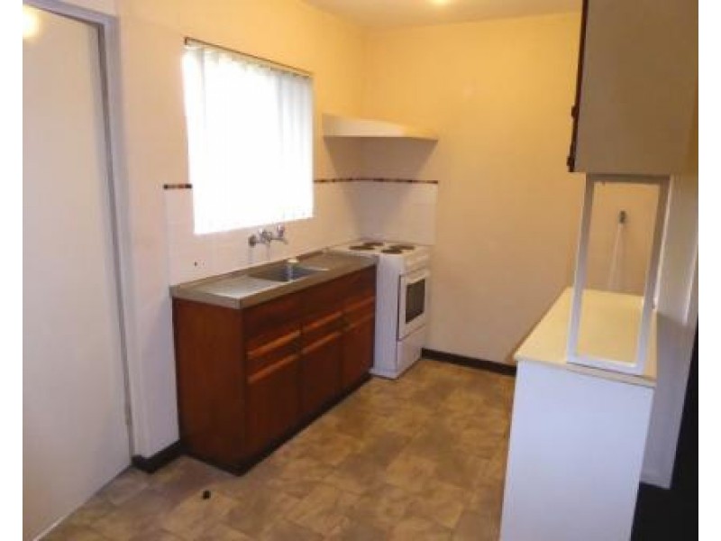 8/15 Woodall Street, Dianella WA 6059