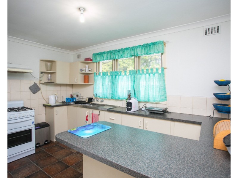 19 Altone Road, Lockridge WA 6054