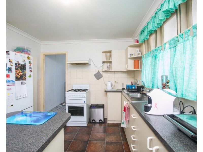 19 Altone Road, Lockridge WA 6054