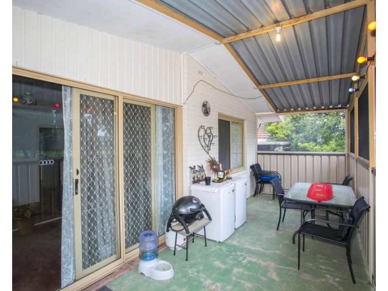 19 Altone Road, Lockridge WA 6054