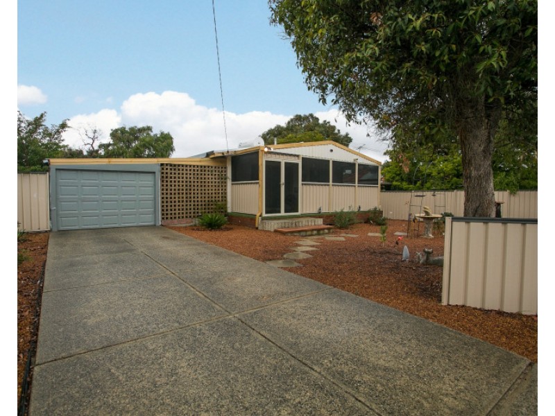 19 Altone Road, Lockridge WA 6054
