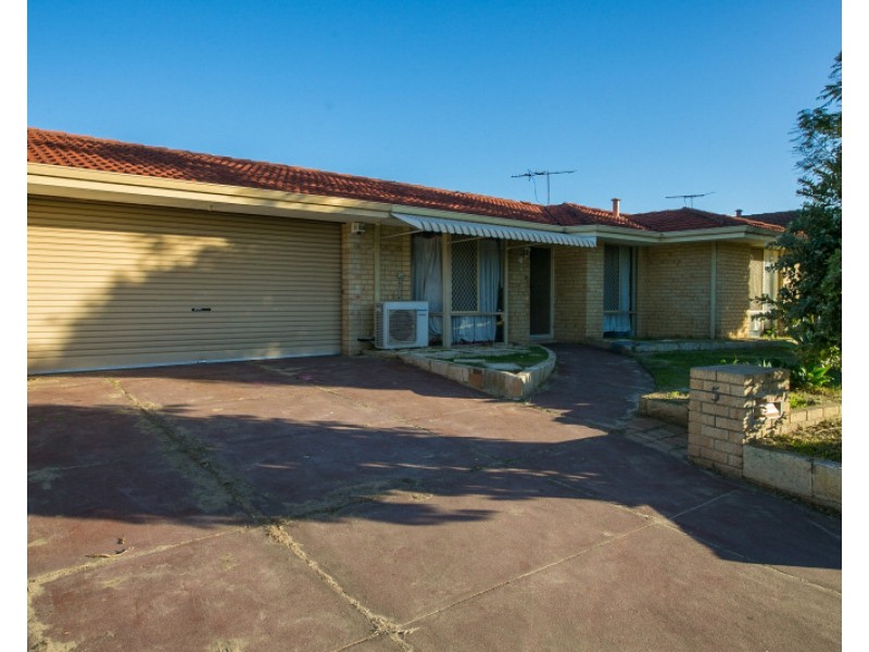 5 Chestnut Grove, Mirrabooka WA 6061