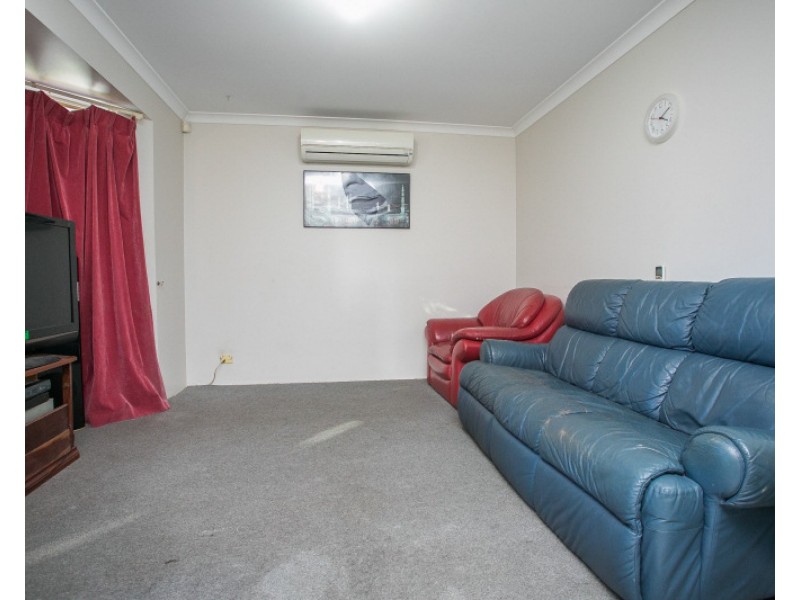 5 Chestnut Grove, Mirrabooka WA 6061