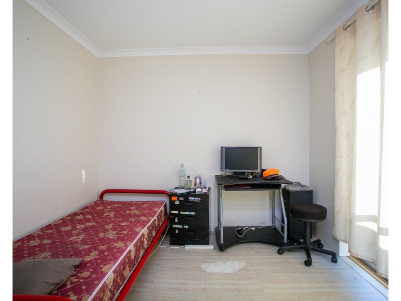 5 Chestnut Grove, Mirrabooka WA 6061