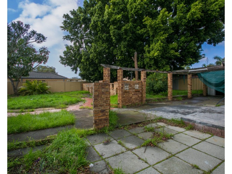 52 Brookman Avenue, Langford WA 6147