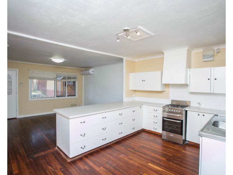 37 Kerwin Way, Lockridge WA 6054