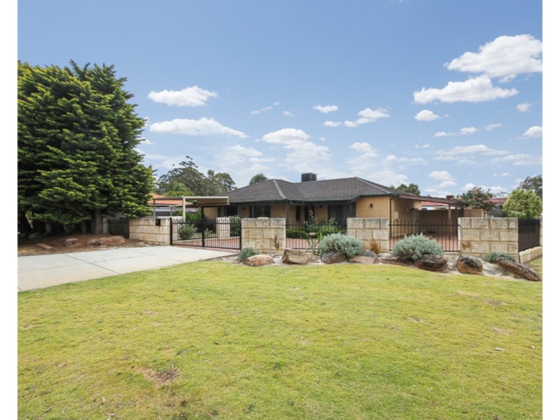 1 Jacaranda Drive, Ballajura WA 6066