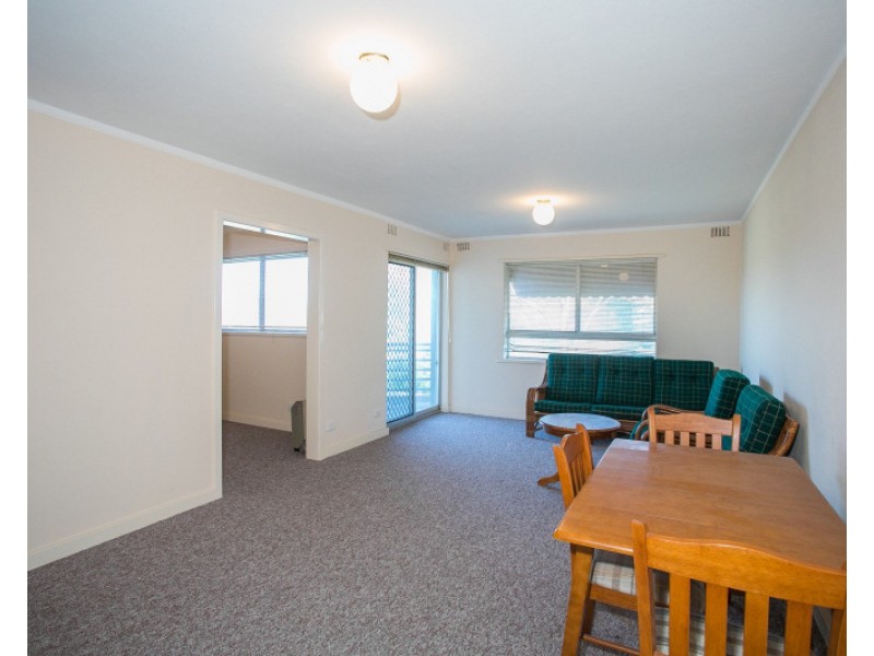 16/3 Powell Court, Orelia WA 6167