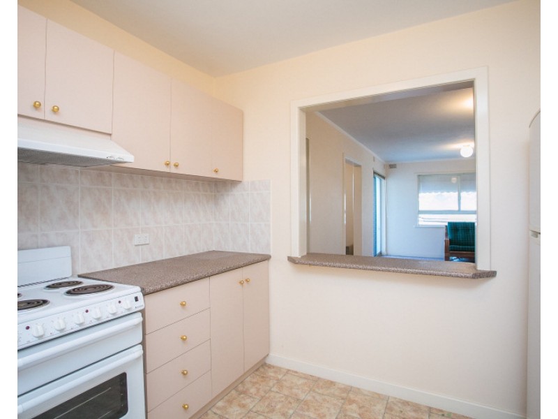 16/3 Powell Court, Orelia WA 6167