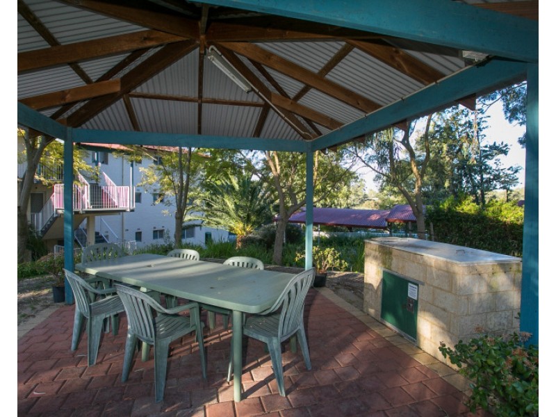 16/3 Powell Court, Orelia WA 6167