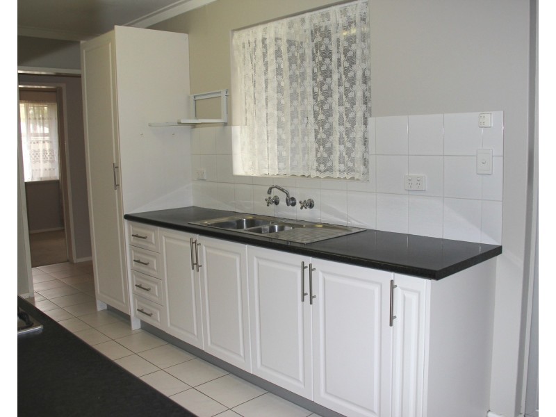 3 Barlee Way, Beechboro WA 6063
