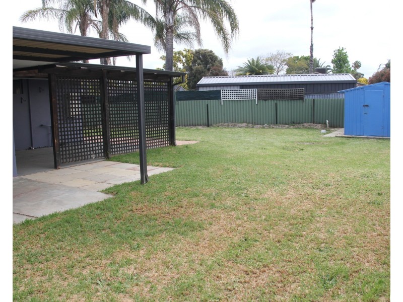 3 Barlee Way, Beechboro WA 6063