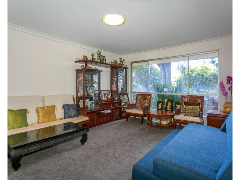 124 Waddington Crescent, Koondoola WA 6064