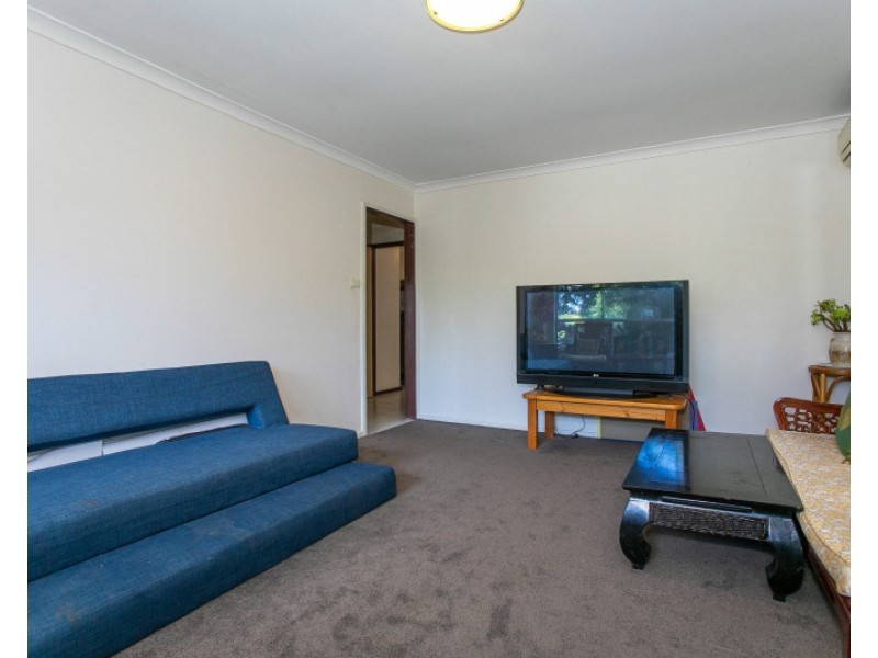124 Waddington Crescent, Koondoola WA 6064
