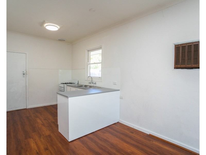 21 Tangmere Way, Balga WA 6061