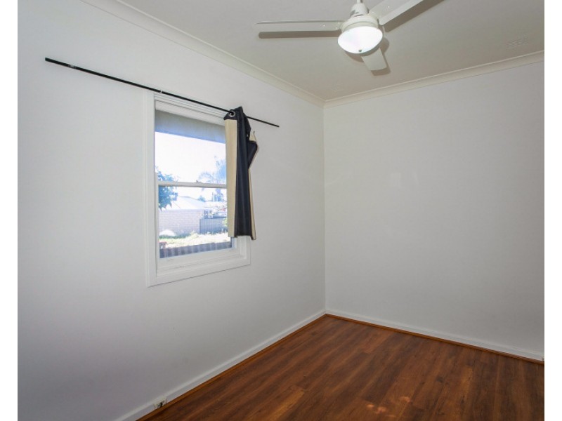 21 Tangmere Way, Balga WA 6061