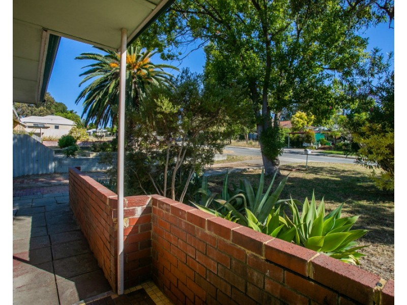 21 Tangmere Way, Balga WA 6061