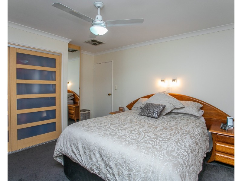 1 Viola Place, Beechboro WA 6063