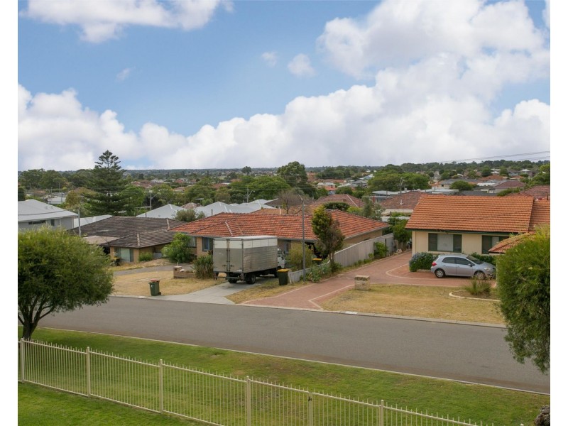32/26 Golf View Street, Yokine WA 6060
