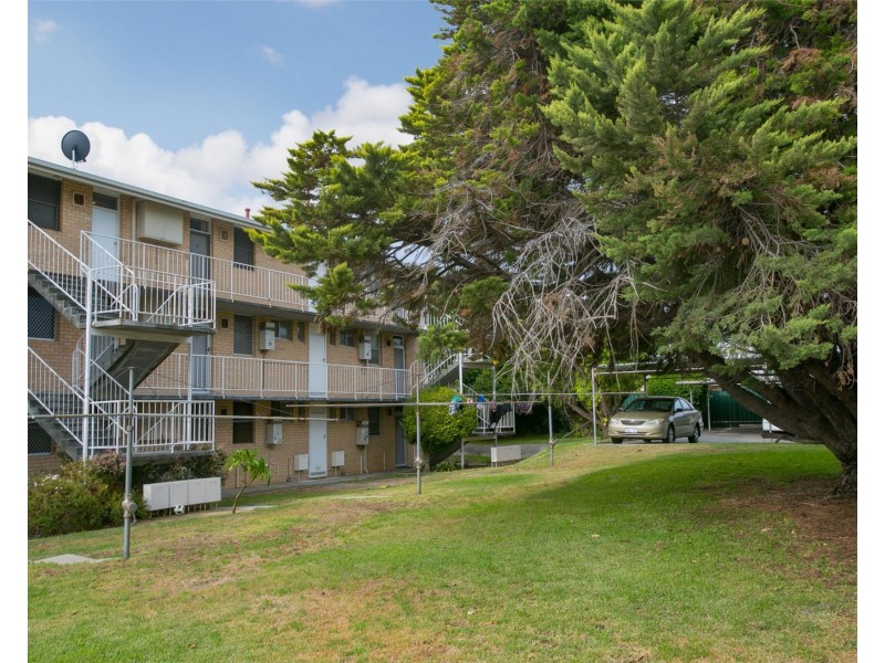 32/26 Golf View Street, Yokine WA 6060