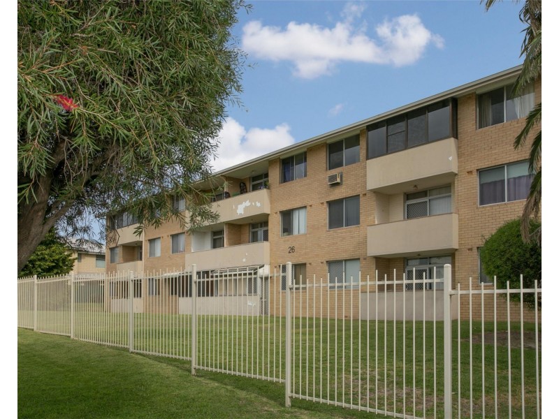 32/26 Golf View Street, Yokine WA 6060