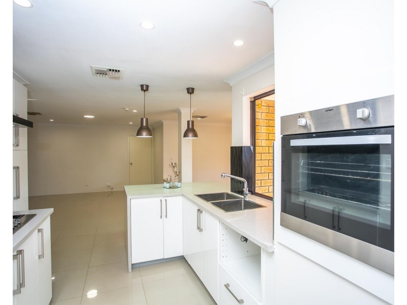 220 Altone Road, Beechboro WA 6063