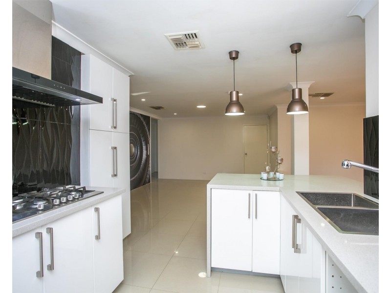 220 Altone Road, Beechboro WA 6063