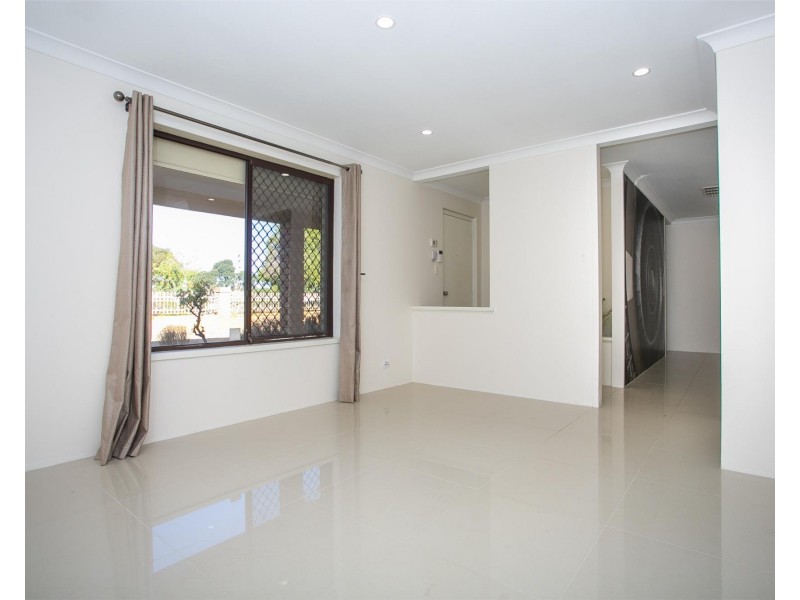 220 Altone Road, Beechboro WA 6063