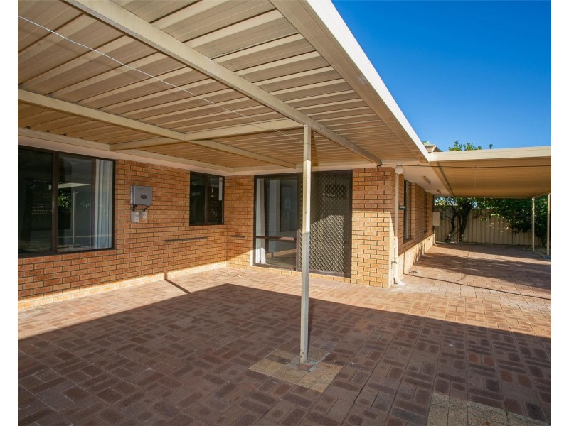 220 Altone Road, Beechboro WA 6063