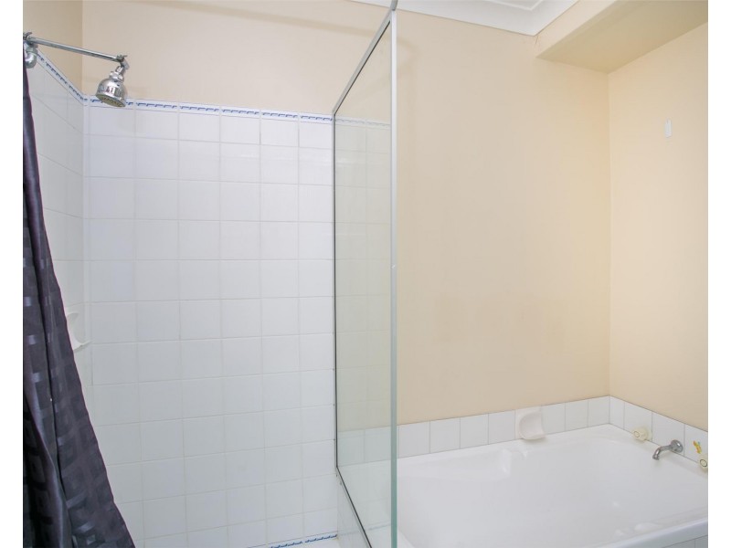 16 Salisbury Road, Beechboro WA 6063