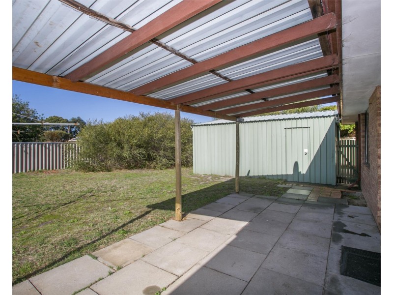 16 Salisbury Road, Beechboro WA 6063