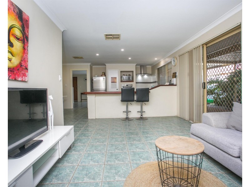 45 Timberlane Crescent, Beechboro WA 6063