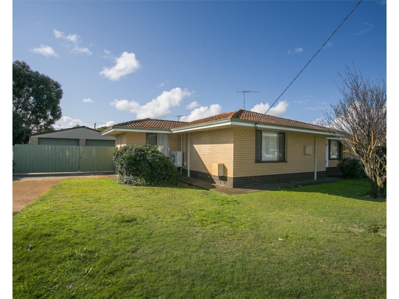 36 Ireland Way, Bassendean WA 6054