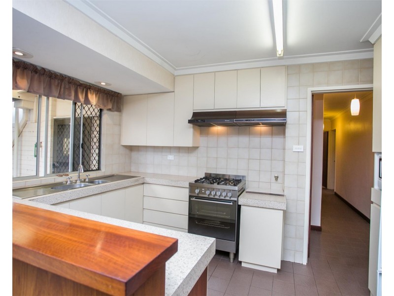 36 Ireland Way, Bassendean WA 6054